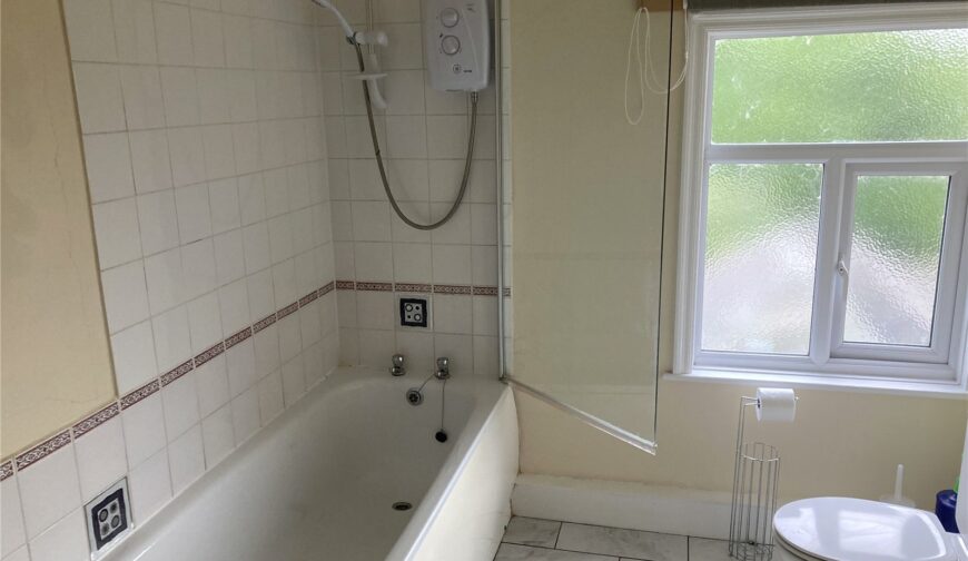 1 Spunhill Cottages, Whitemere - Picture No. 18