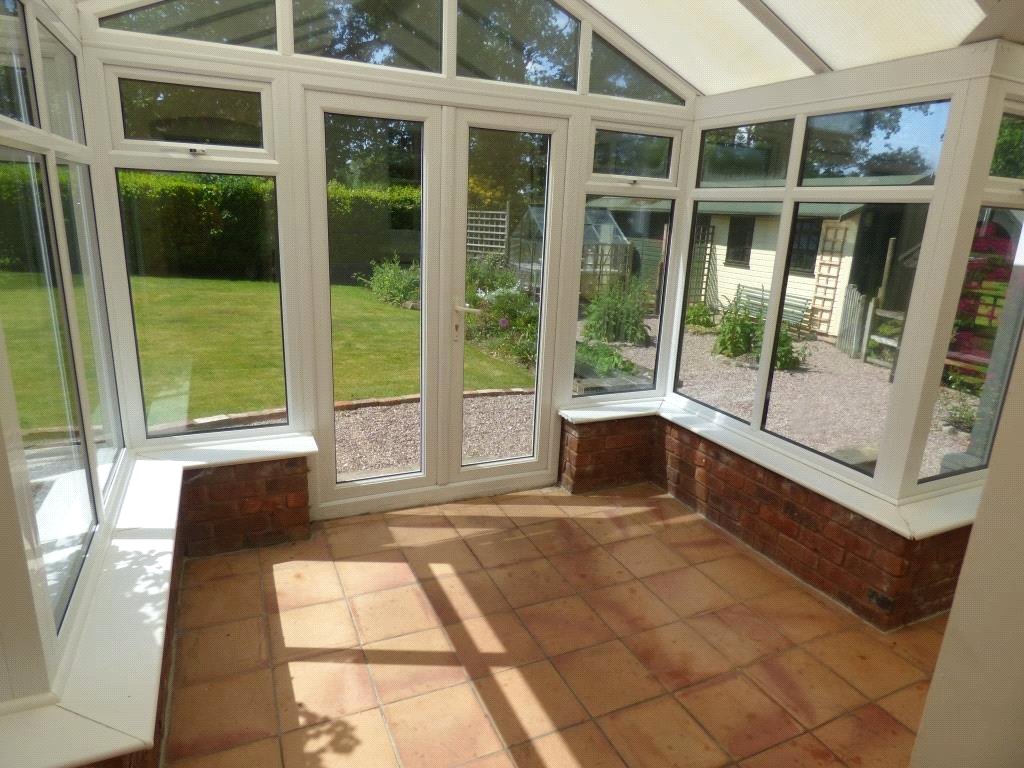 2 Moor Cottages, Lazar Lane - Picture No. 30