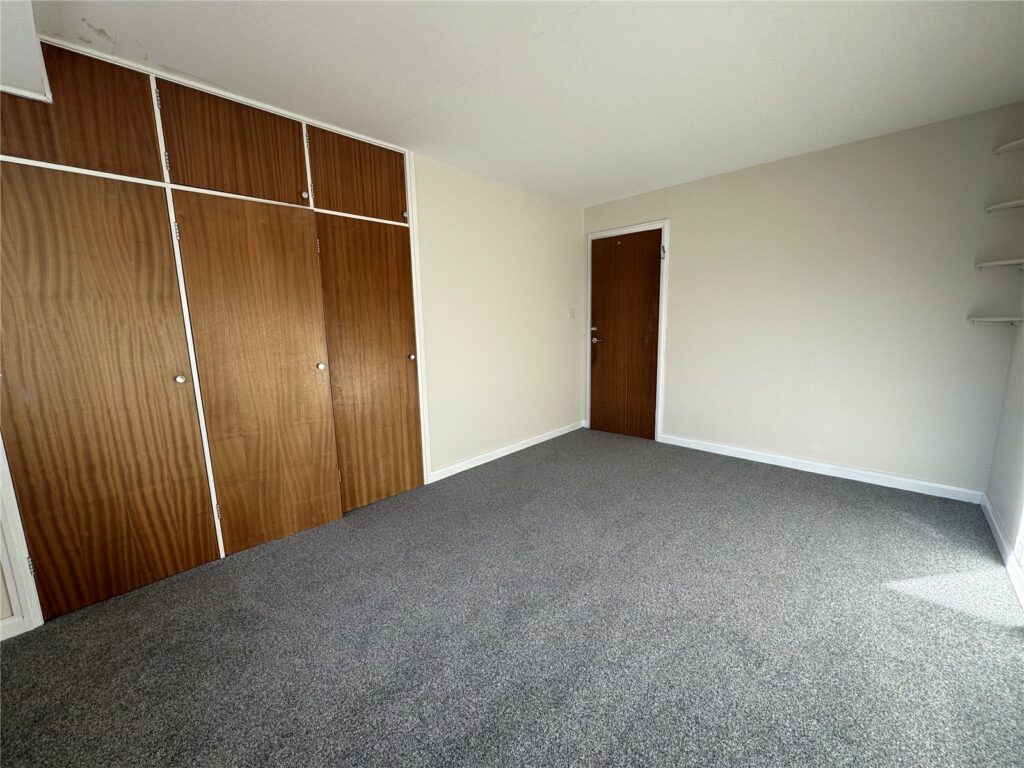 The Vicarage, Wombridge Road - Picture No. 28