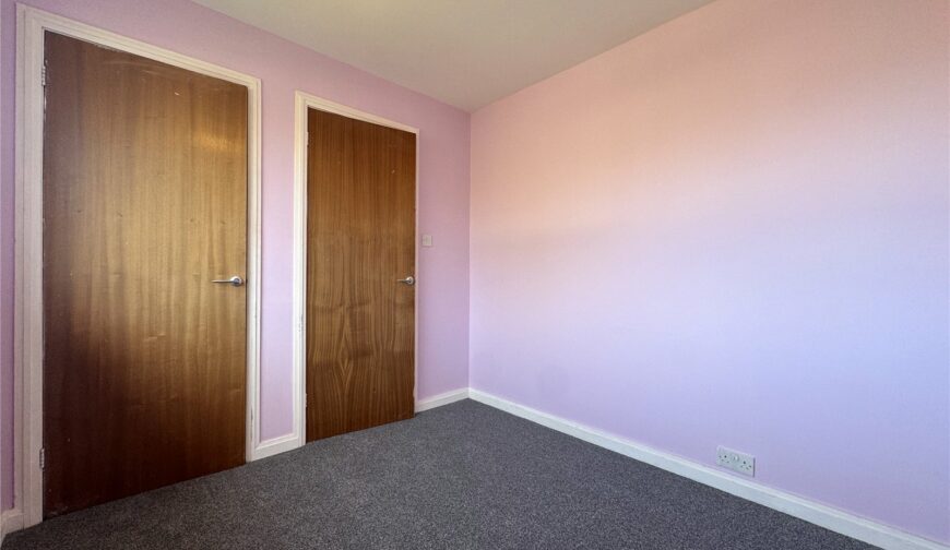 The Vicarage, Wombridge Road - Picture No. 37