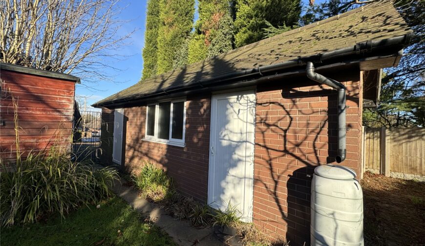 The Vicarage, Wombridge Road - Picture No. 40