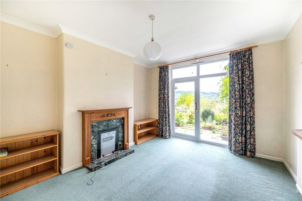 Dunning House, Gravel Hill - Picture No. 10