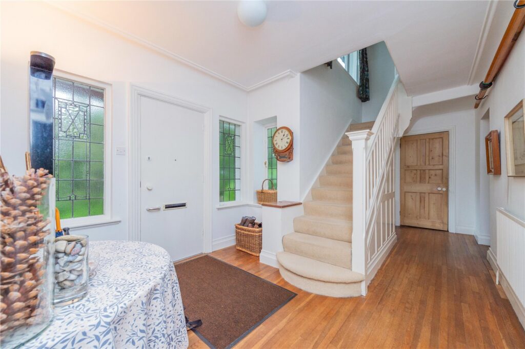 53 Porthill Road - 4