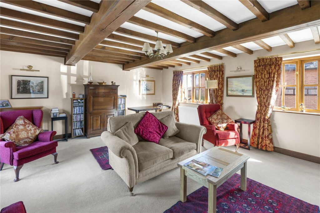 Glanrhyd, Llanidloes Road - Picture No. 07