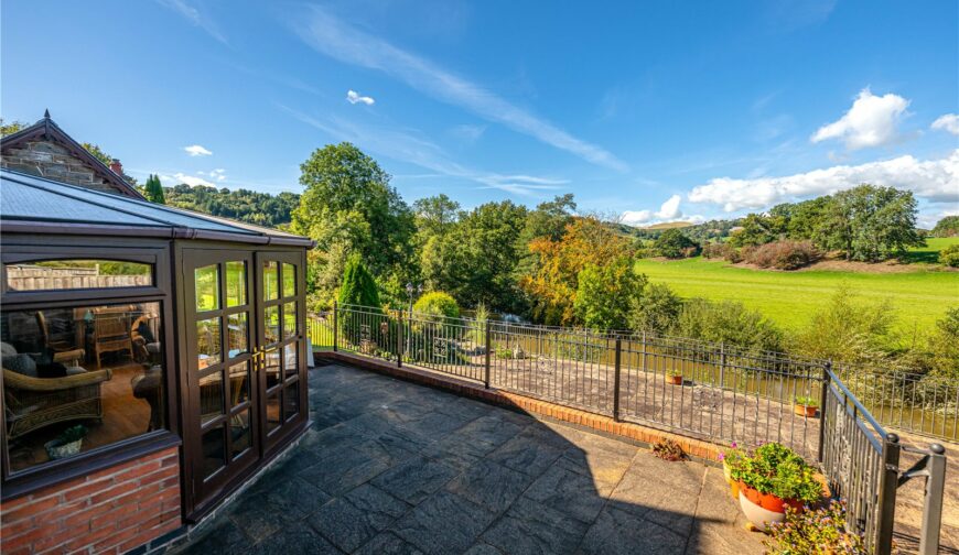 Glanrhyd, Llanidloes Road - Picture No. 18