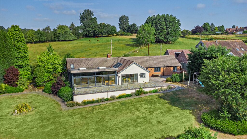 Equestrian dream – equi-distance Shrewsbury and Telford