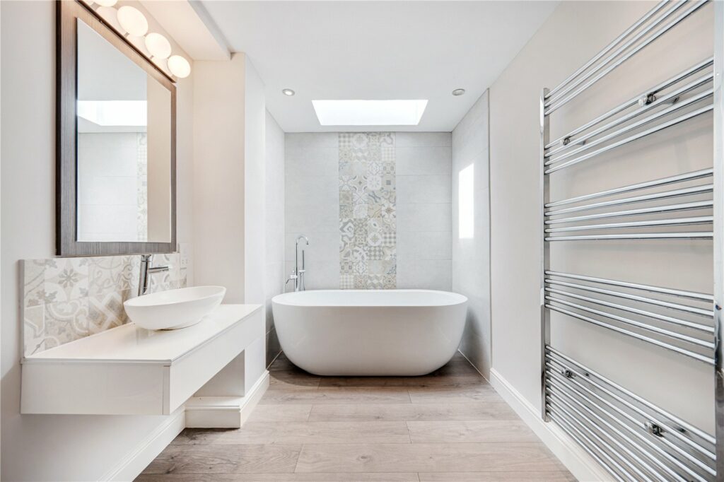 Yonder Castle Hill, Harley - Bathroom