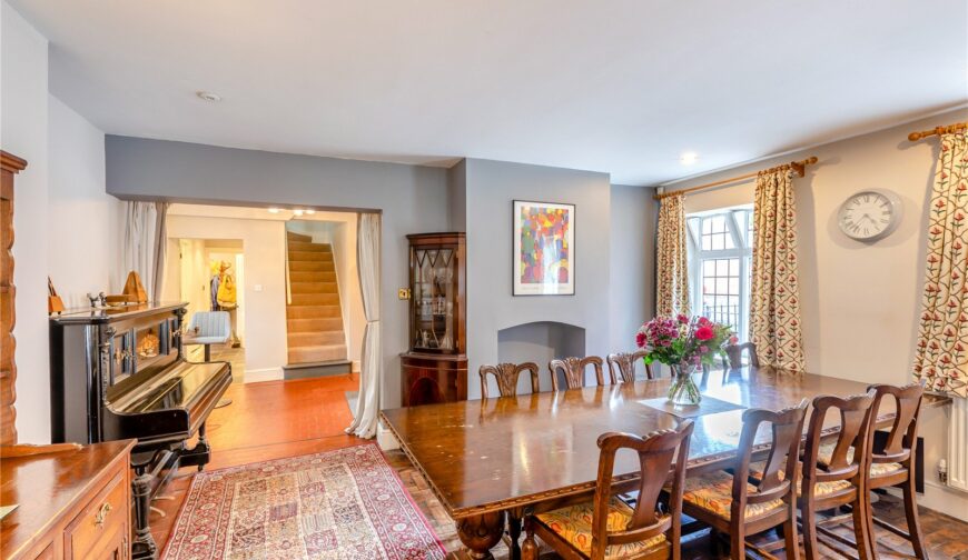 South Park, Abbey Foregate - Dining Room