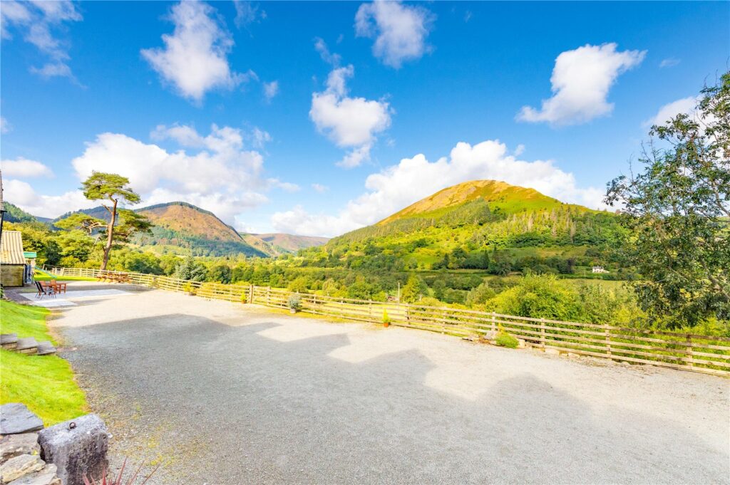 Pengwern, Llangynog - 25