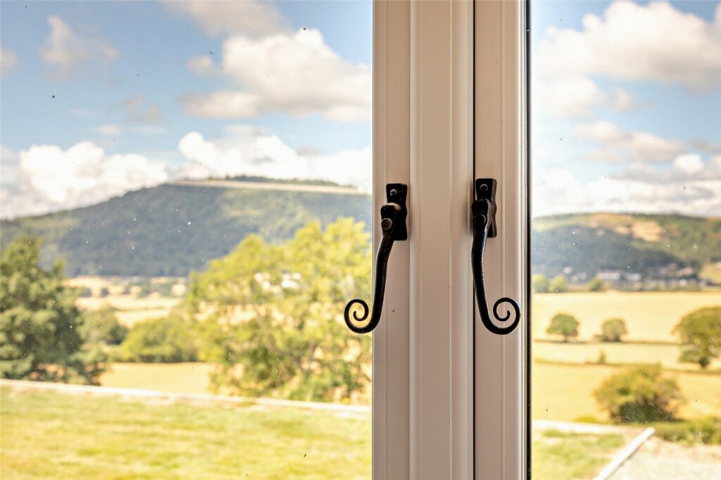Pippin Barn, Trefnant - View