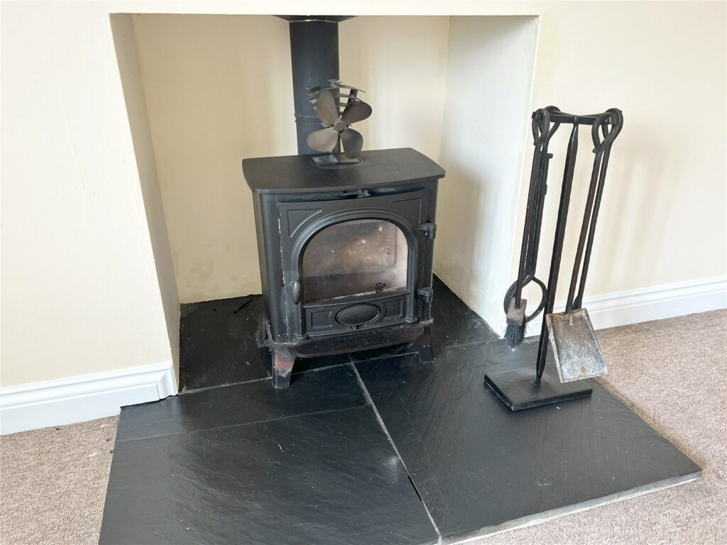 Harris Cottage, Weston Lullingfields - Picture No. 14