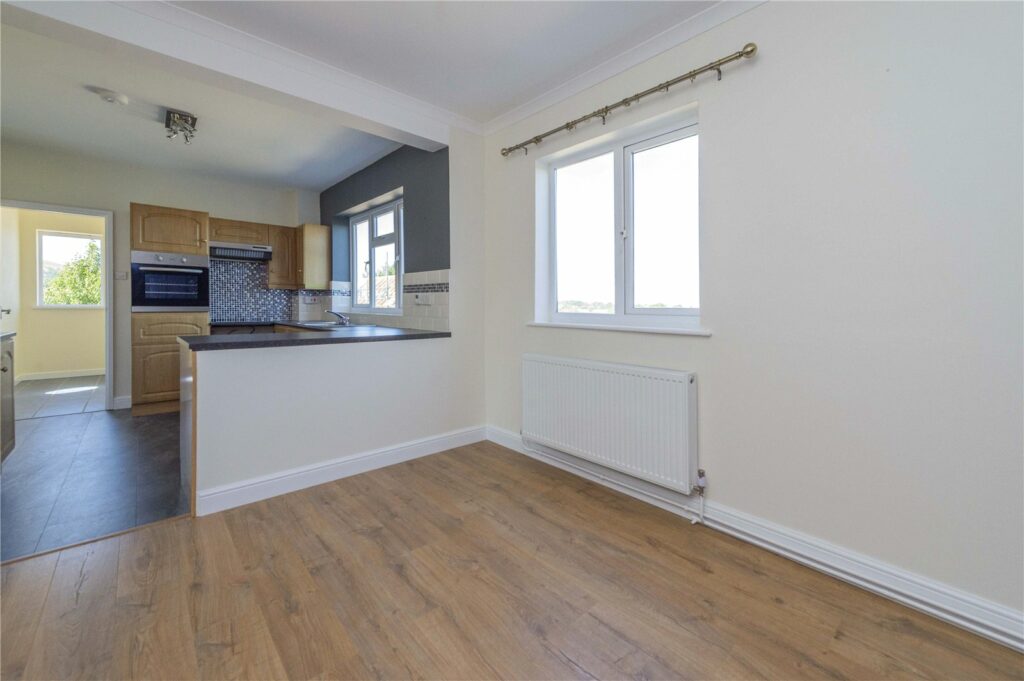 1 Parton Wood, Winnington - Picture No. 08