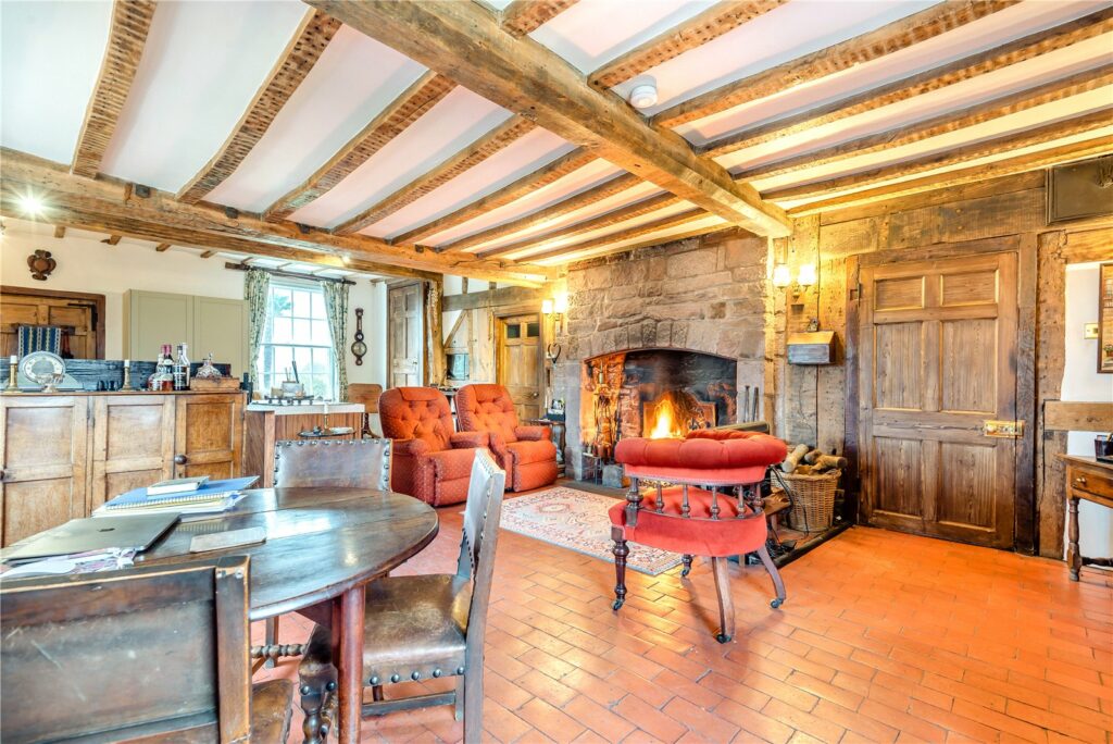 Golding Hall - Picture No. 43