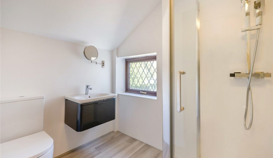 The Gate House, Bings Heath - Picture No. 25