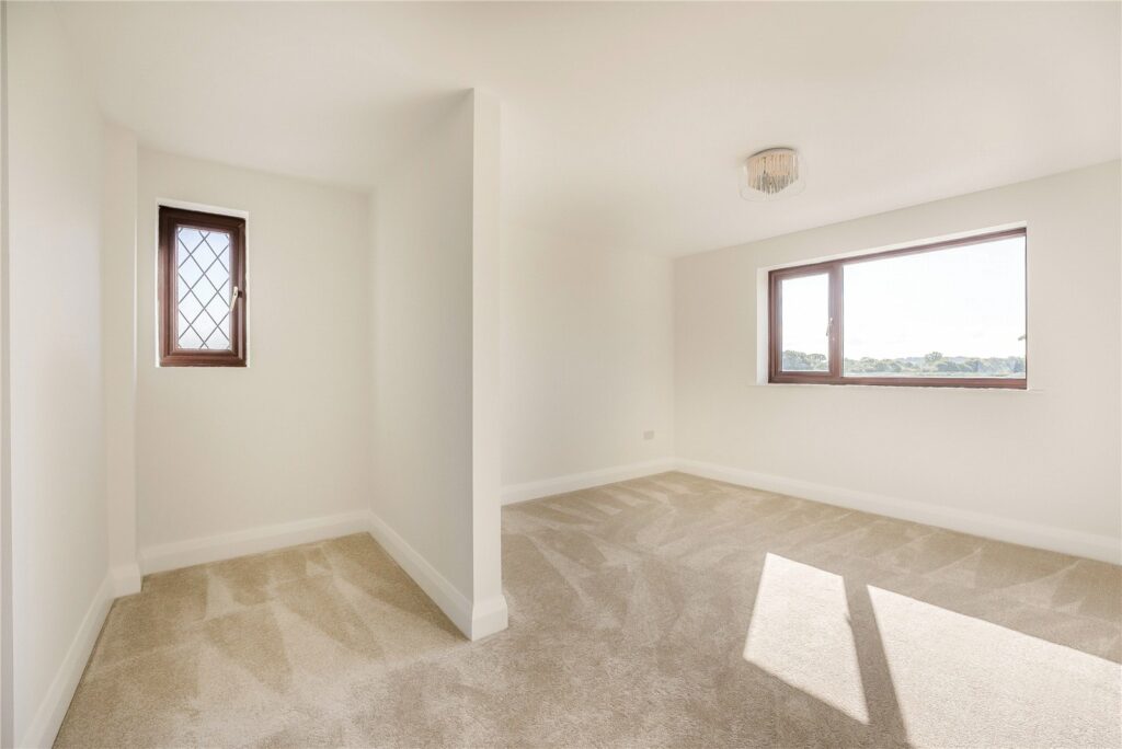 The Gate House, Bings Heath - Picture No. 35