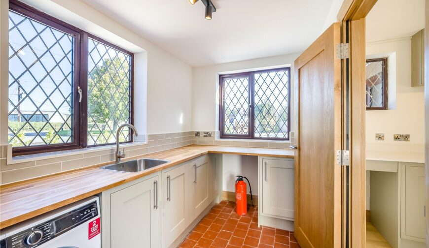 The Gate House, Bings Heath - Picture No. 77