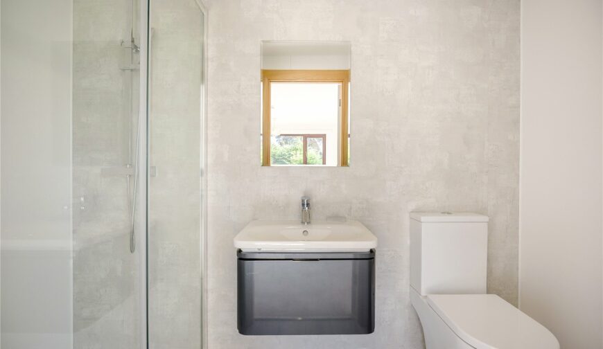 The Gate House, Bings Heath - Picture No. 97