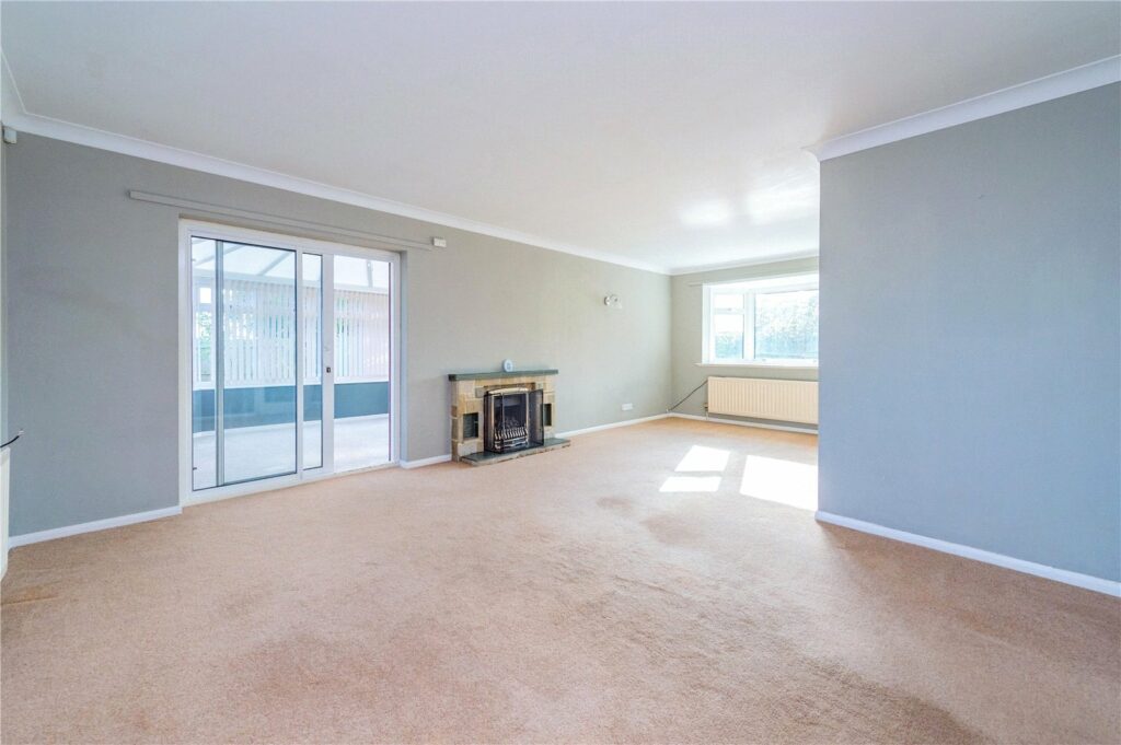 Kepler, Station Road - 10