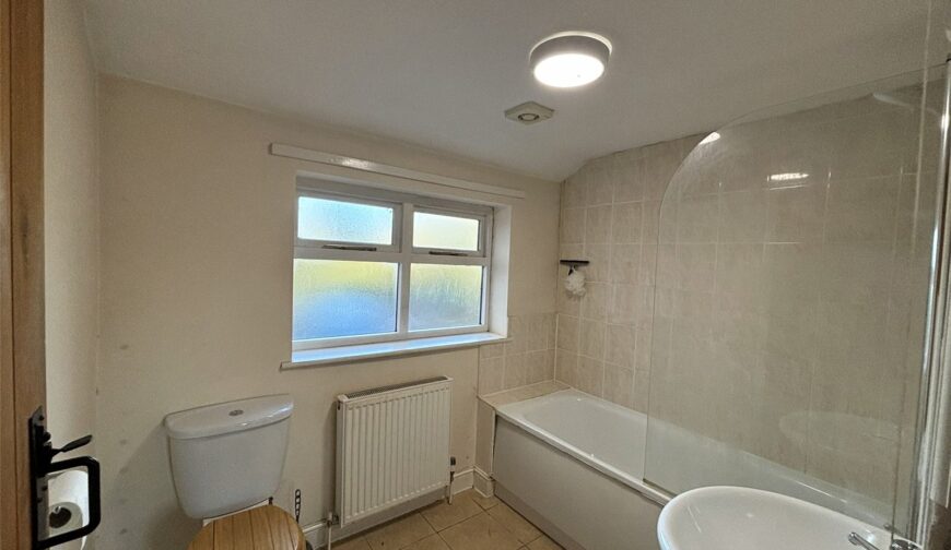 Brosters Cottage, Sugnall - Picture No. 01