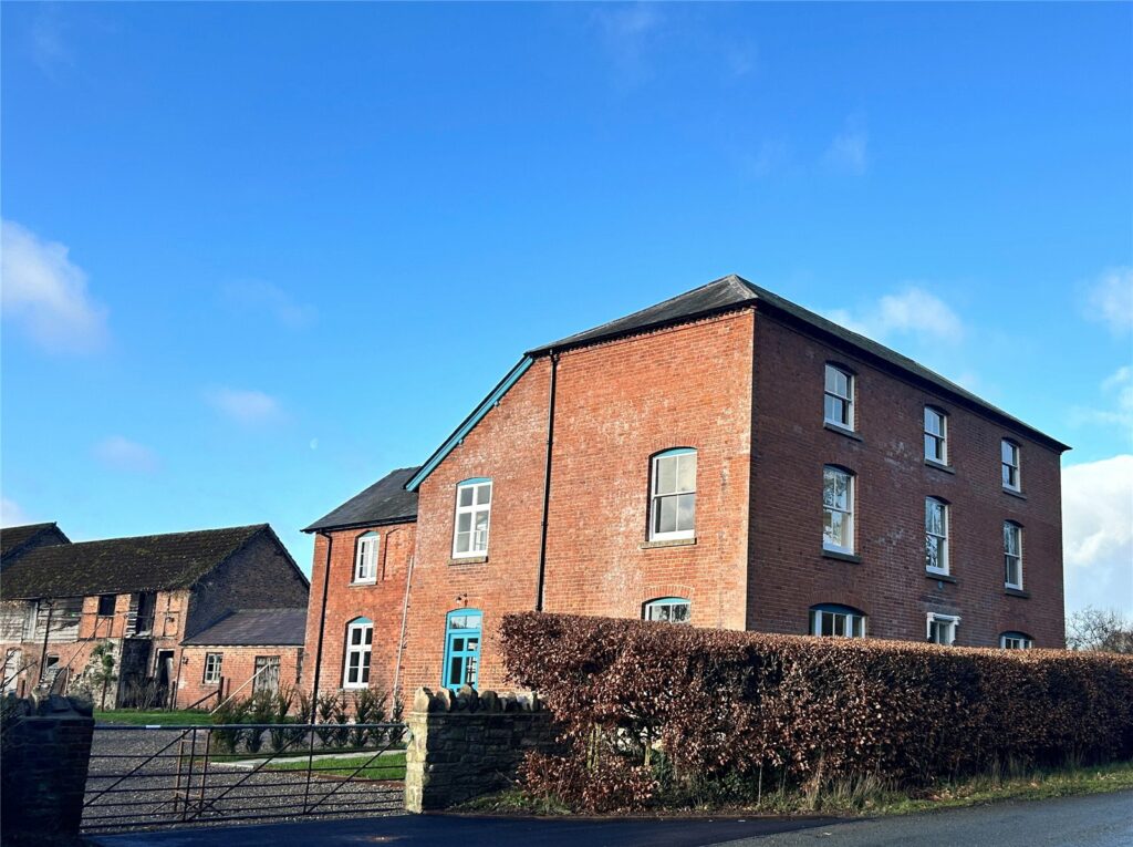 Hall Farmhouse, Brampton Bryan - Picture No. 01