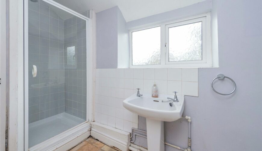 36 Broadstone - Picture No. 16