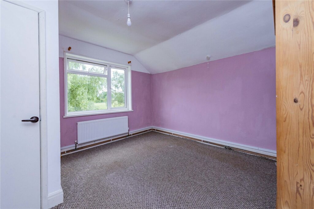 36 Broadstone - Picture No. 17