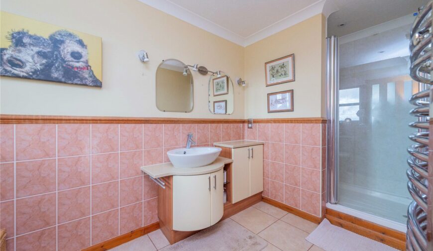 East Meadows, Nash - Picture No. 26