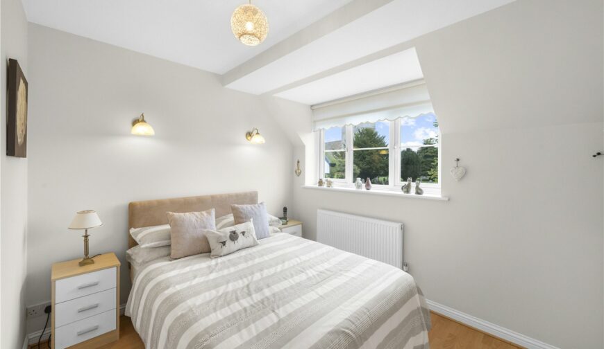 Motte Cottage, St. Marys Walk - Picture No. 14