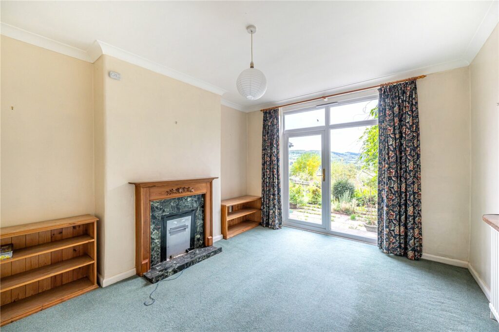 Dunning House, Gravel Hill - Picture No. 10