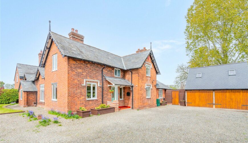 Old School House, Knockin - 1