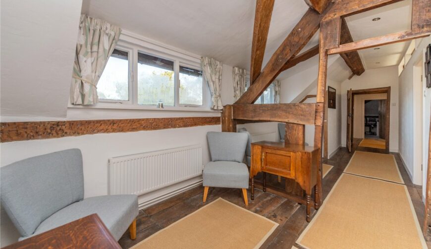 The Laurels, Church Road - 13