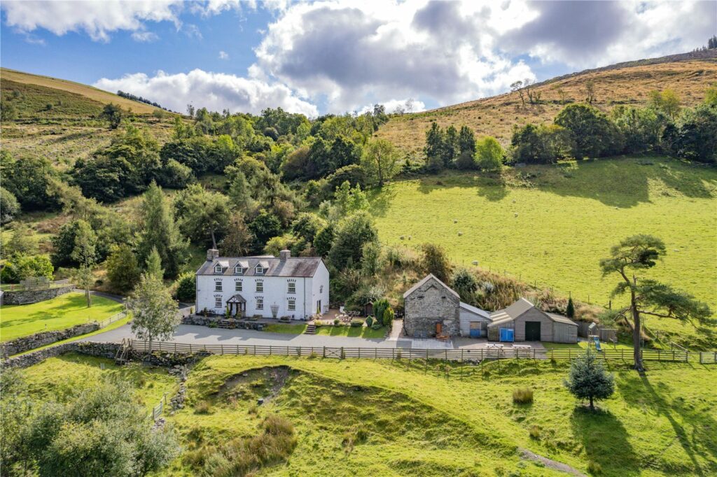 Pengwern, Llangynog - 1