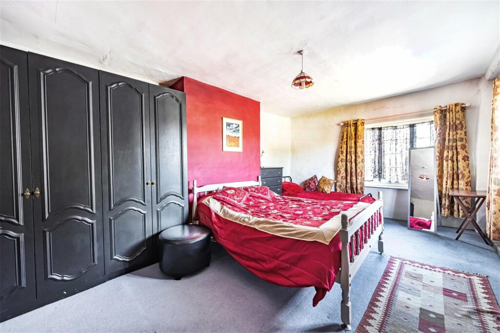 Raddle Hall, Church Street - 13