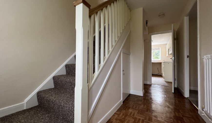 1 Spencer Drive - Picture No. 20