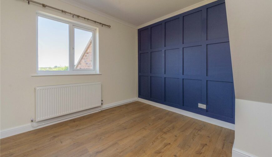 1 Parton Wood, Winnington - Picture No. 07