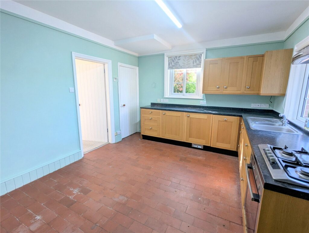 1 The Bank - Picture No. 07