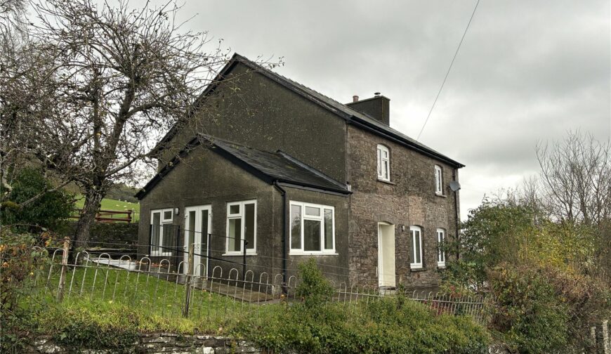 Cui Farmhouse, Talybont-on-Usk - Picture No. 15