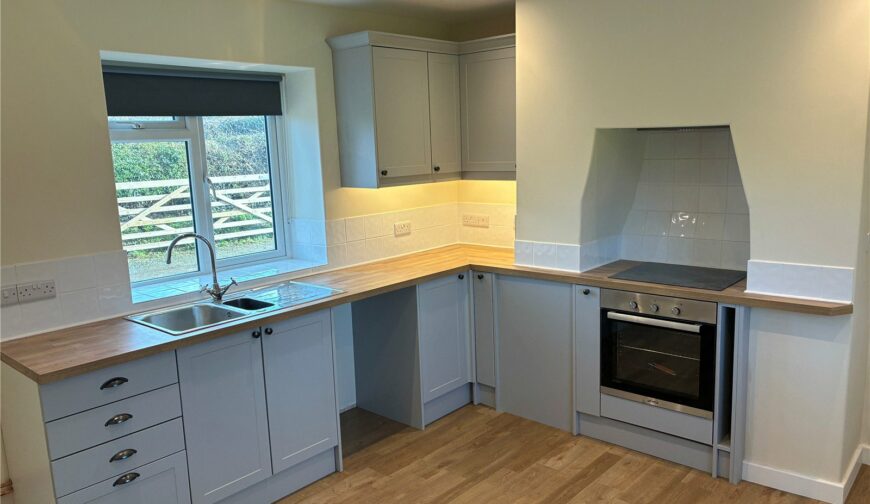 Old School House, Didley - Picture No. 01