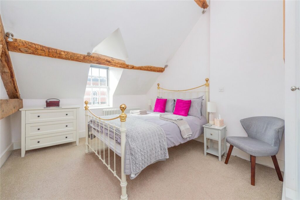 6 Mill Street - Picture No. 16