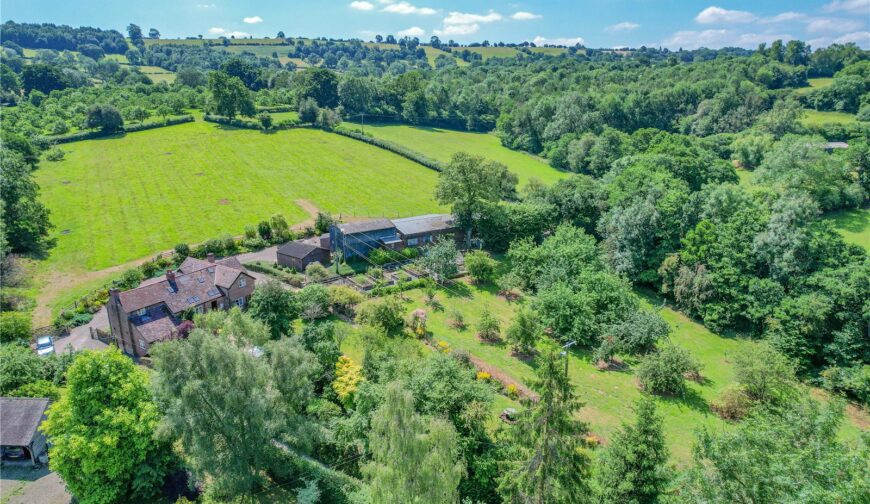 Wainbridge House, Clee St. Margaret - Picture No. 03