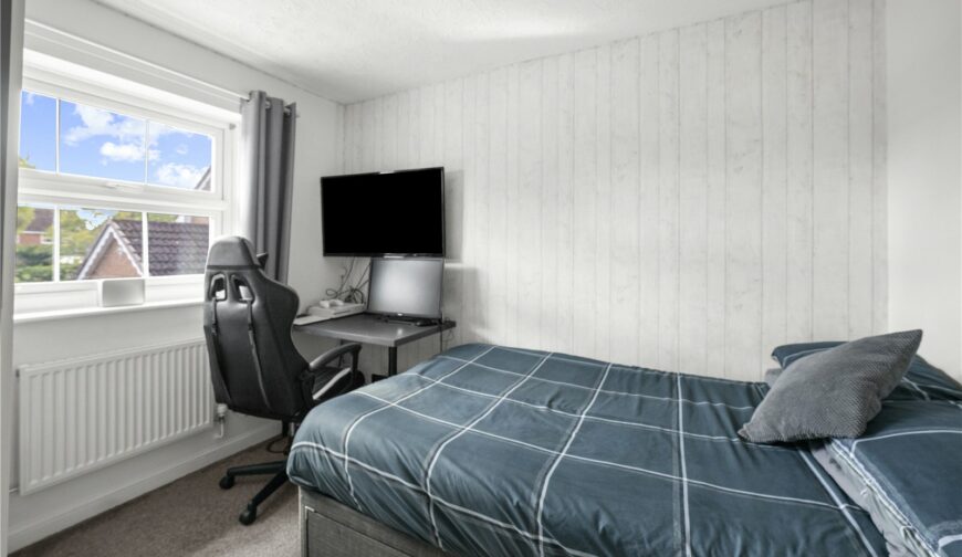 12 Blashfield Road - Picture No. 11