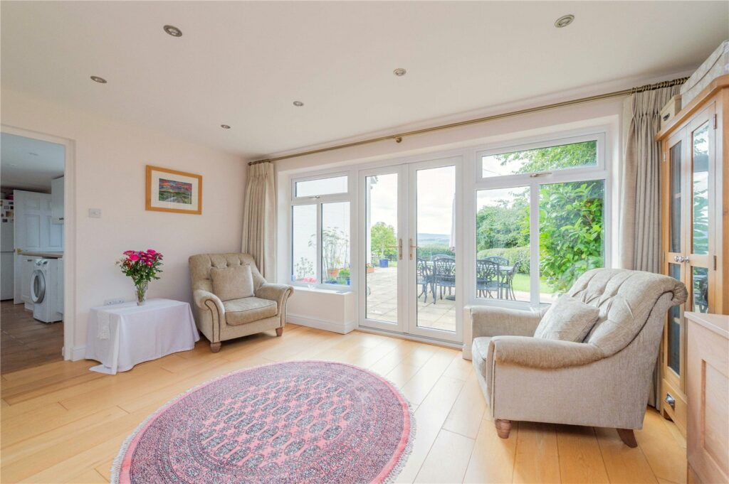 Whiteways, Garmston - Garden Room