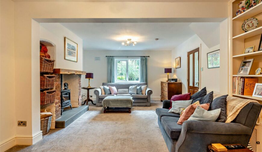 1 Station Road - Living Room