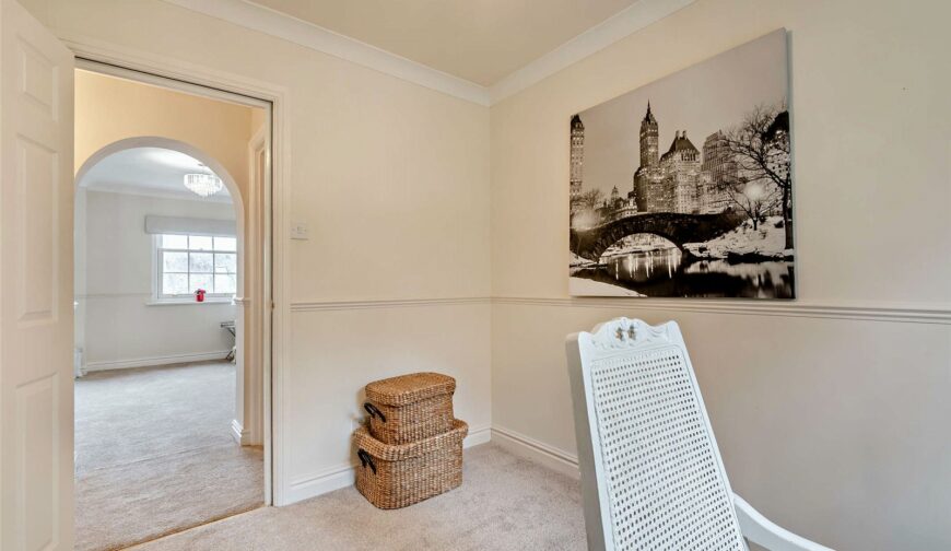 Flat 21, Upper Blackfriars Crescent, St. Marys Water Lane - 11