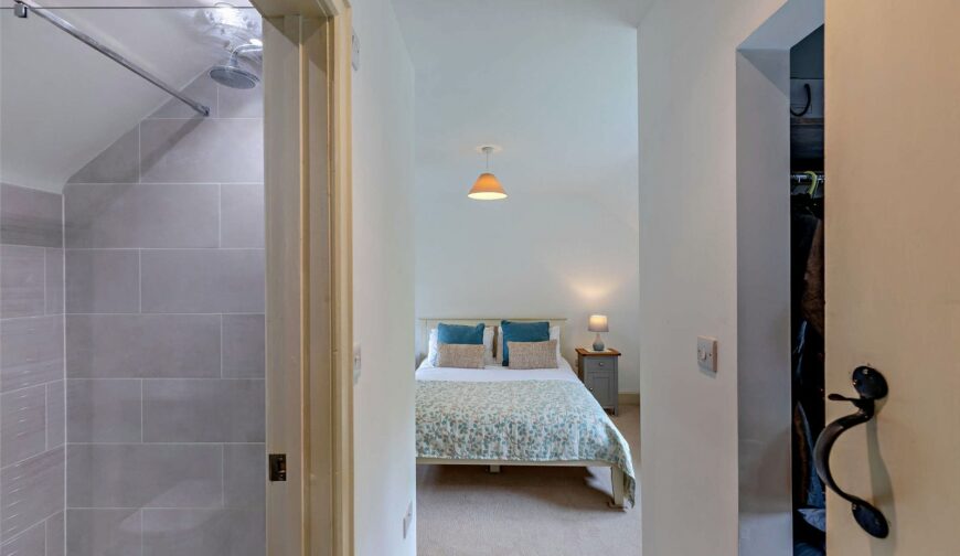 Broomfield Villa, Broomfields - Principal Bedroom