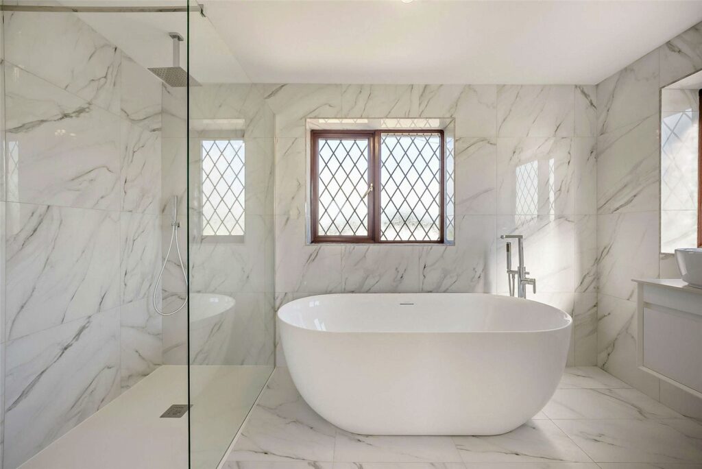 The Gate House, Bings Heath - Ensuite