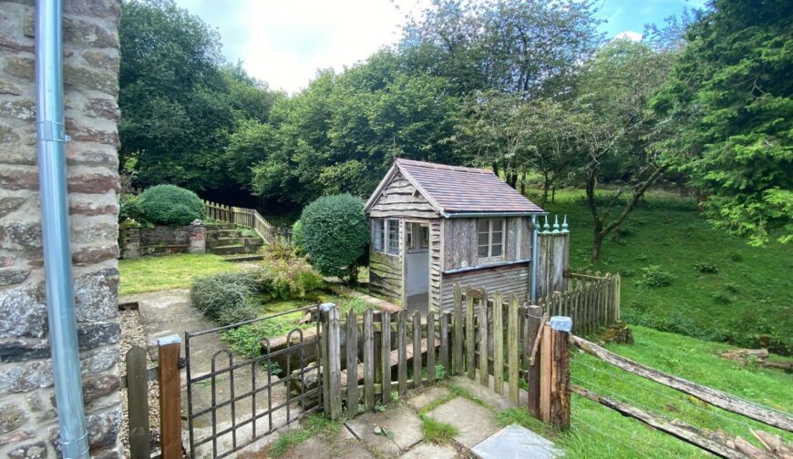 Rose Cottage, Cockshutford - Picture No. 02