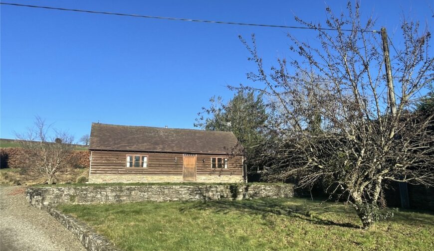 Oak View Barn, Hopton Castle - Picture No. 03