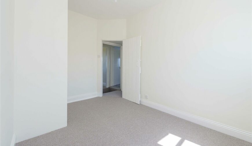 2 Parton Wood, Winnington - Picture No. 15