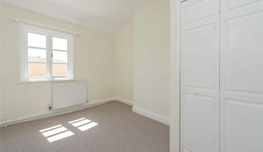 2 Parton Wood, Winnington - Picture No. 16